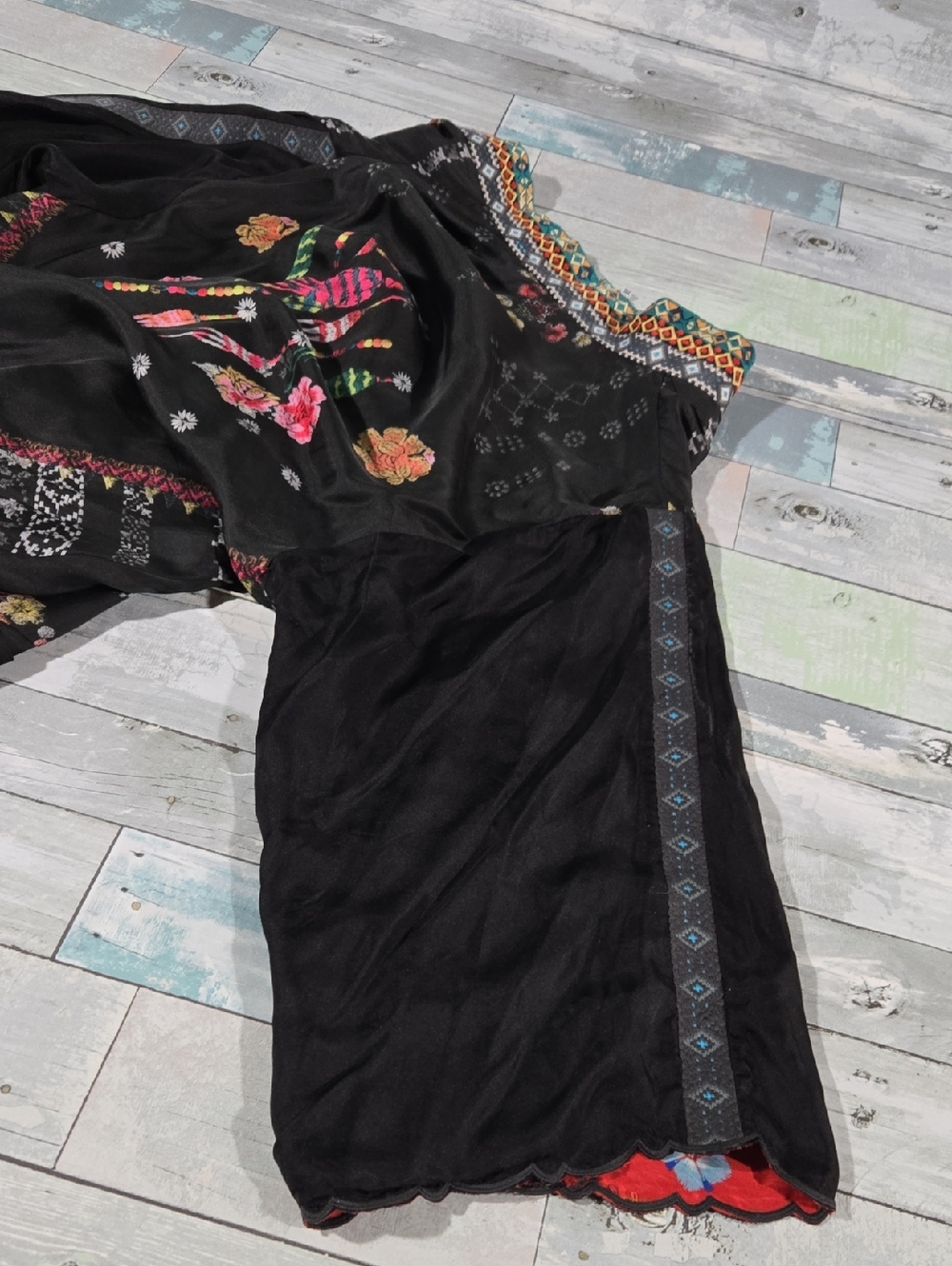 Johnny Was Black Embroidered Floral Kimono Jacket with Multicolor Trim Sz XXL - Picture 6 of 7
